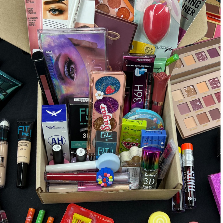 Caja sorpresa de belleza y maquillaje ❤️ BODYBOX